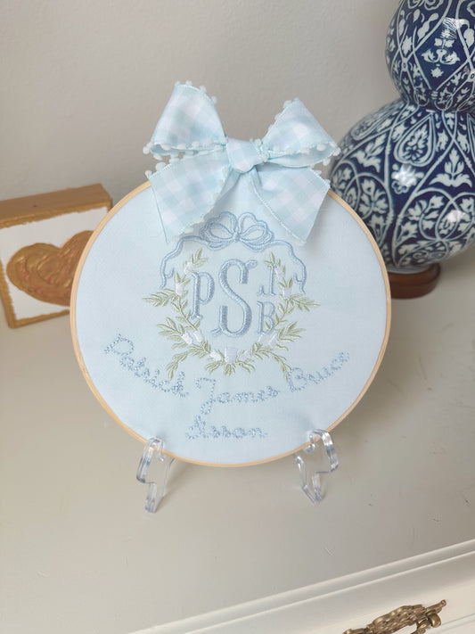 Name announcement hoop