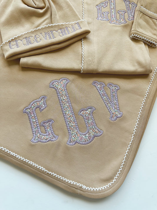 Applique Picot trim blanket