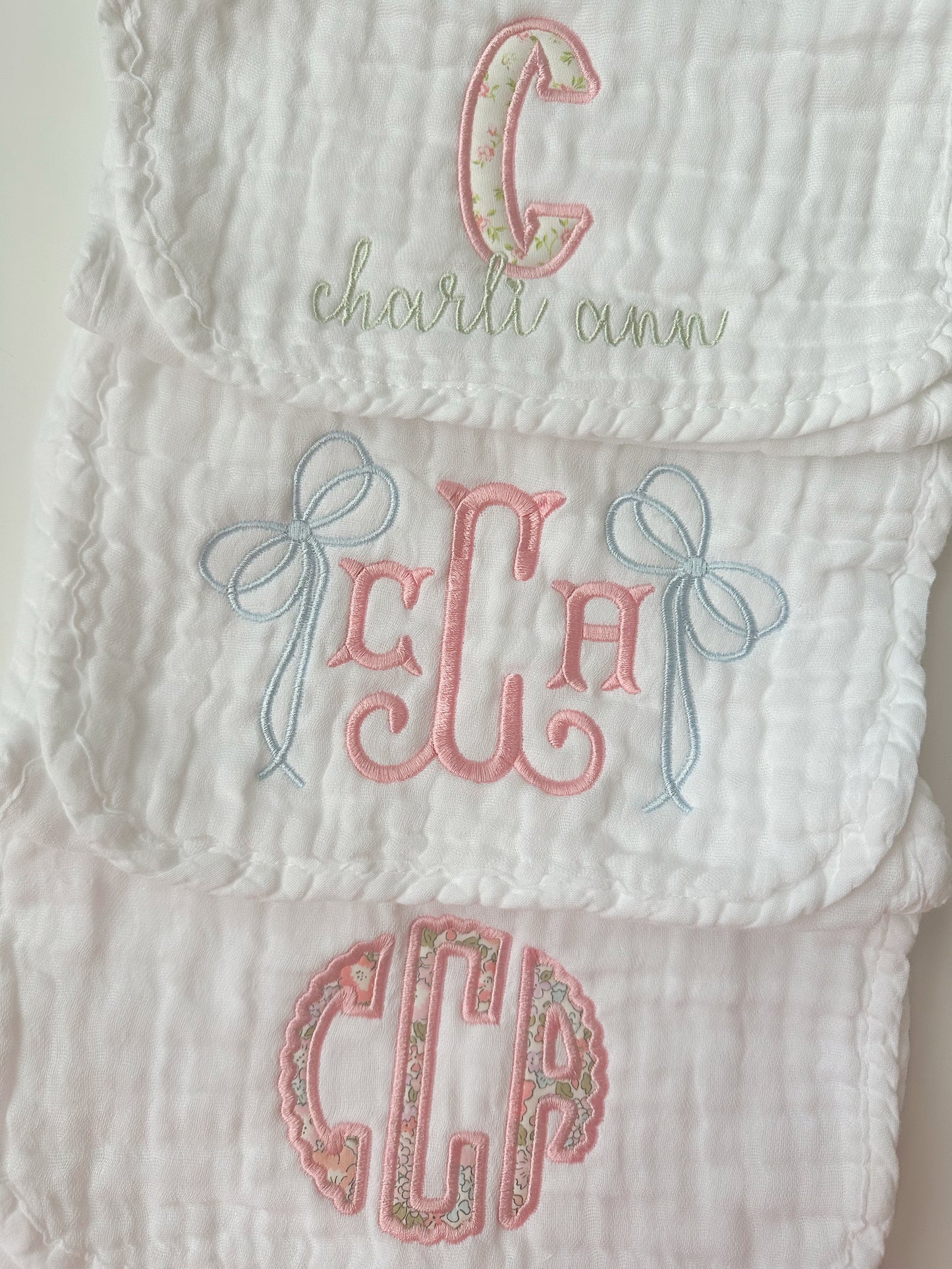 Muslin burp cloths - pack of 3