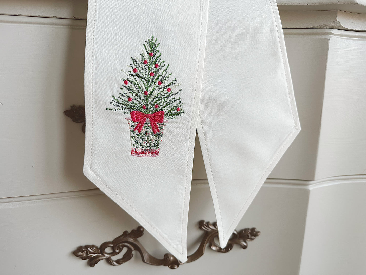 The Grandmillenial Christmas Sash