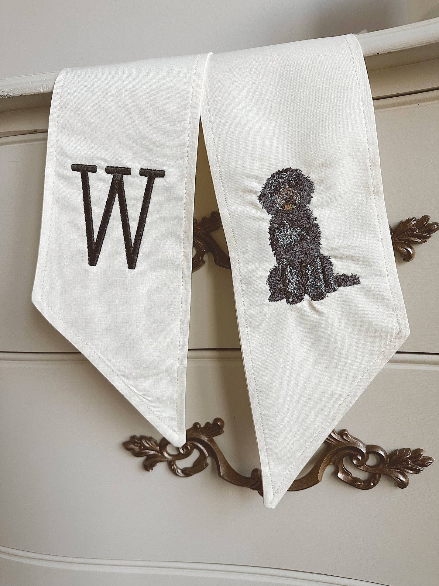 Pet portrait sash