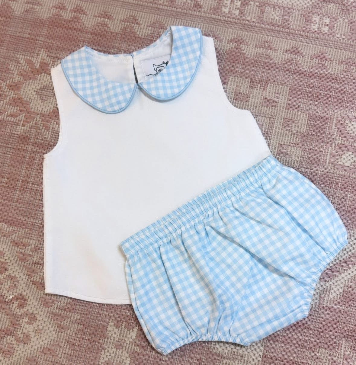 Springtime diaper sets