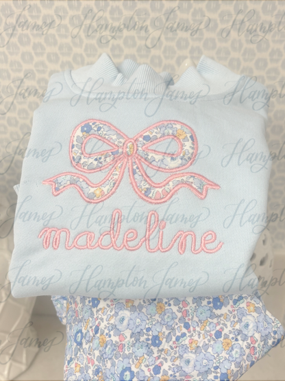 Mock neck **Preorder**