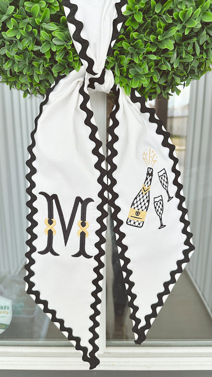 New Year’s wreath sash