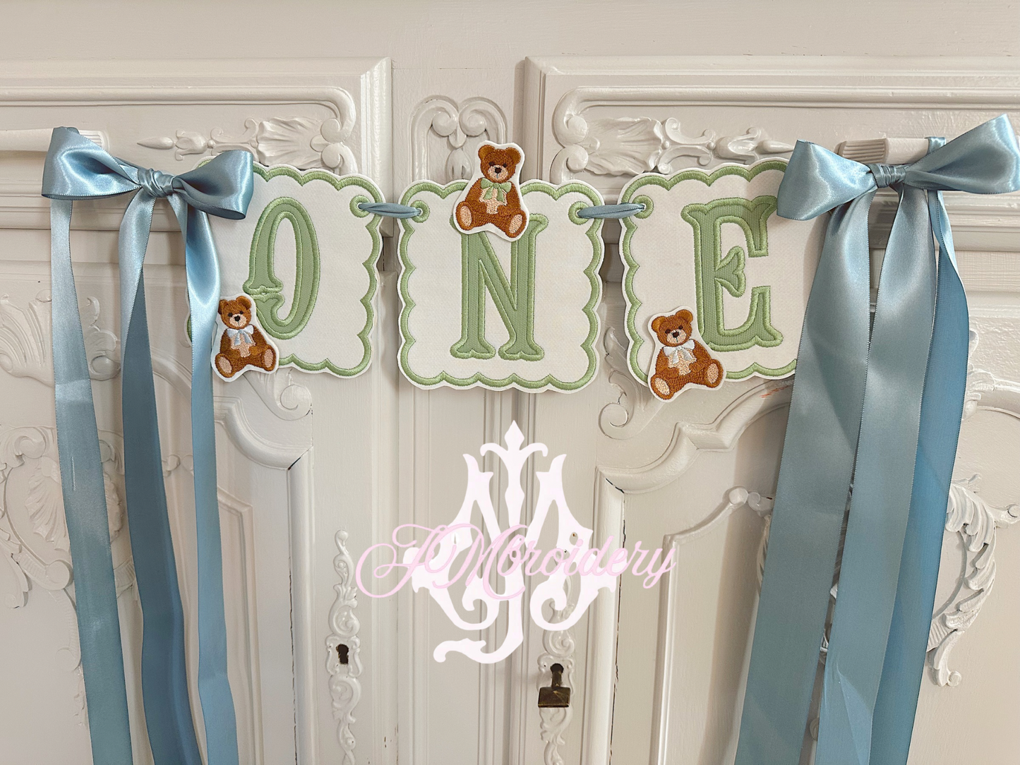 Appliqué ONE Birthday banner