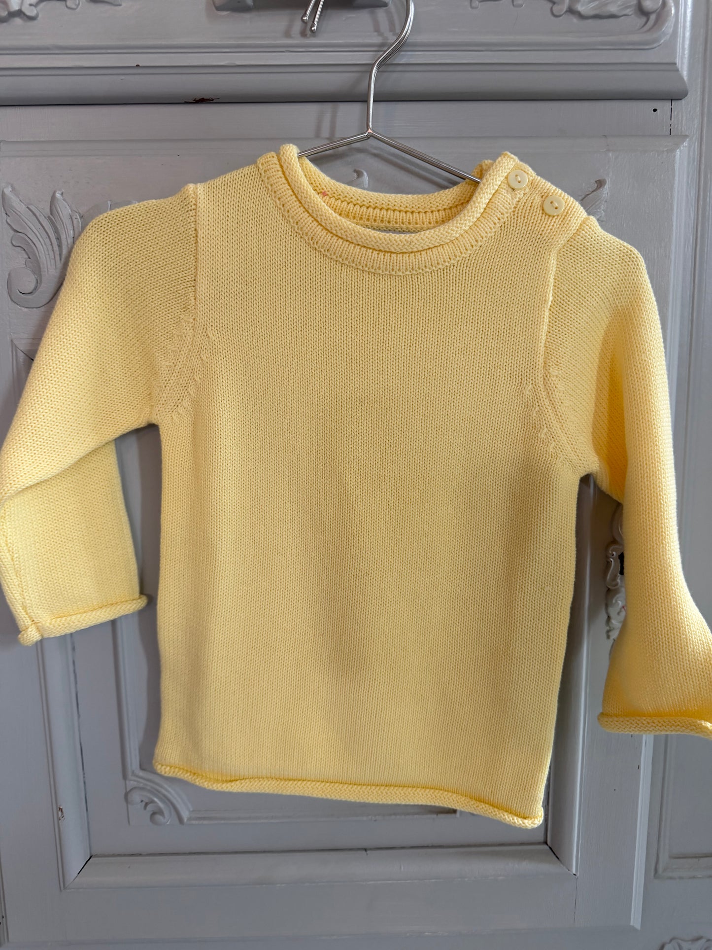 Solid rollneck sweater