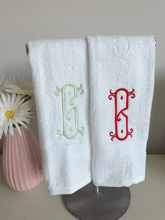 The Chic Hand Towel