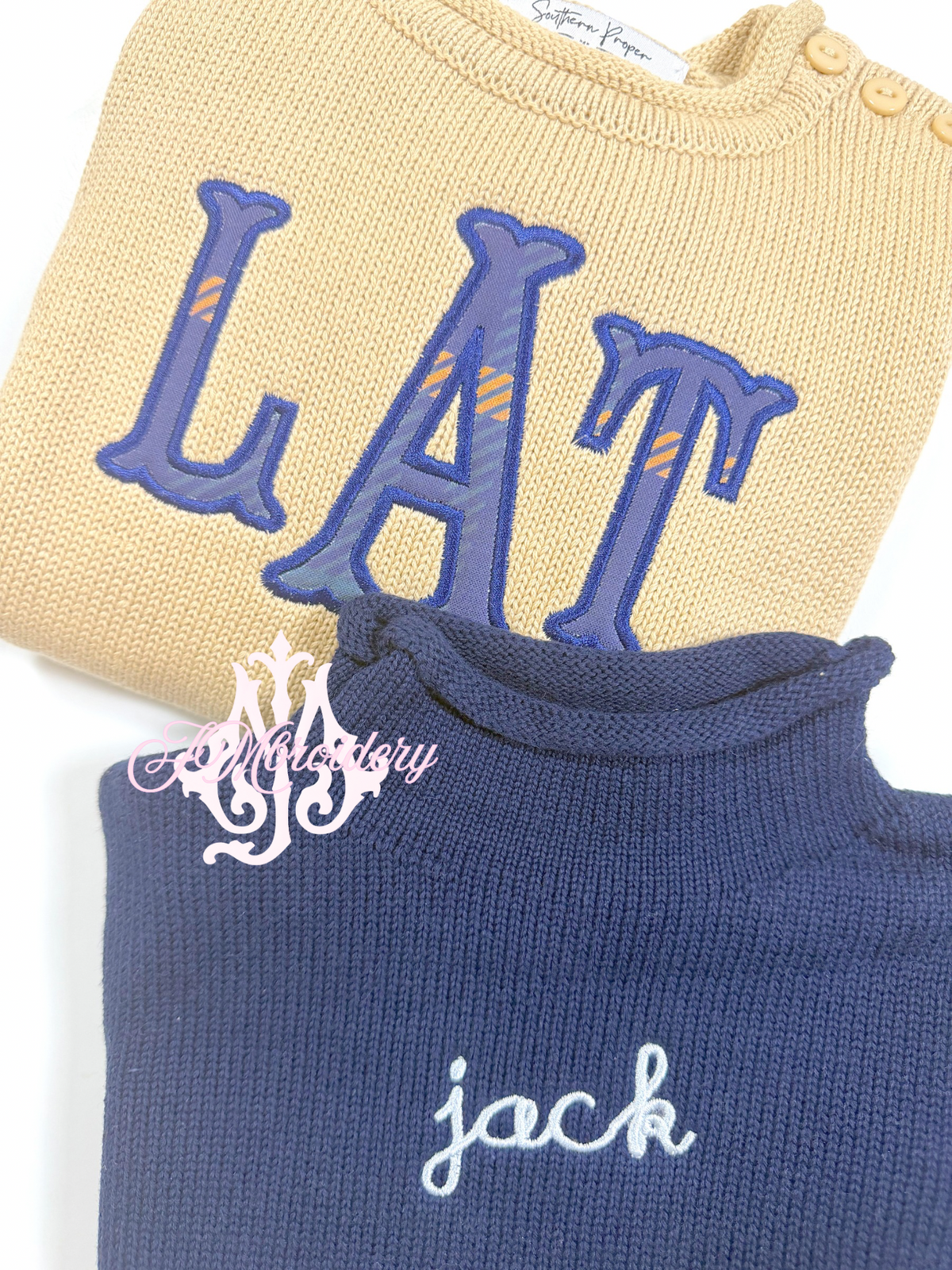 Solid rollneck sweater